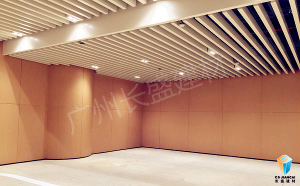 广州凯华国际中心氟碳木纹铝蜂窝板隔墙效果图